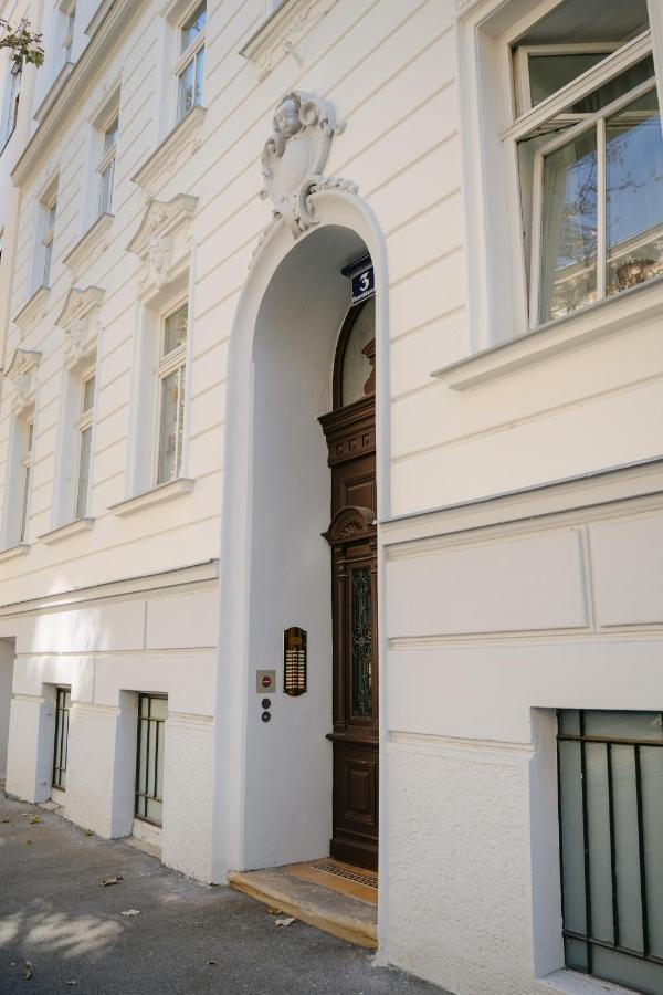 Cozy Apt Perfect For 4-6 Tv Metro Self-Checkin Вена Экстерьер фото